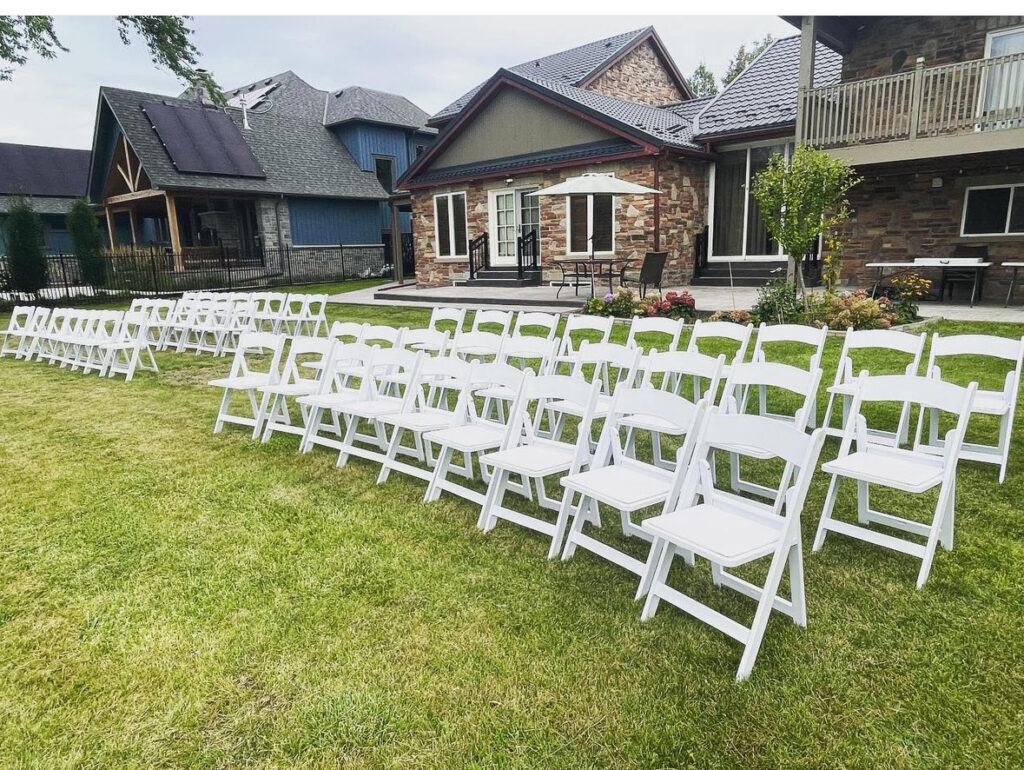 cheap plastic chair rentals Niagara event setup
